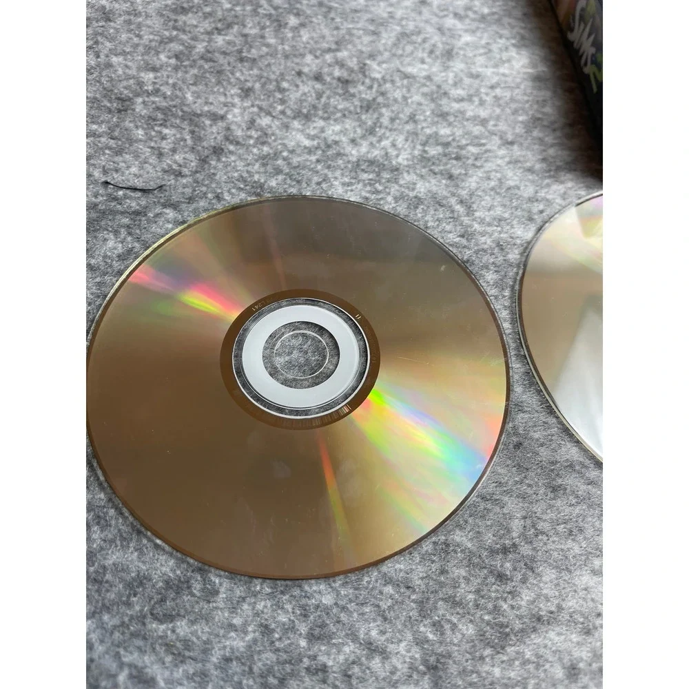 The Sims 2 PC CD-ROM Video Game 4-Disc Set with‎ Manual EA Includes Serial Code